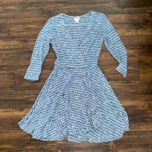Mossimo blue and white wrap dress